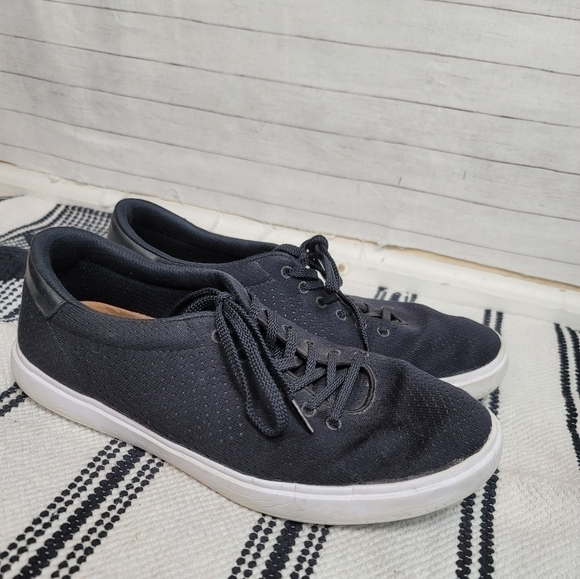 Travis Matthew Cuater Phenom Black Knit Sneakers, sz 10 - Picture 3 of 14